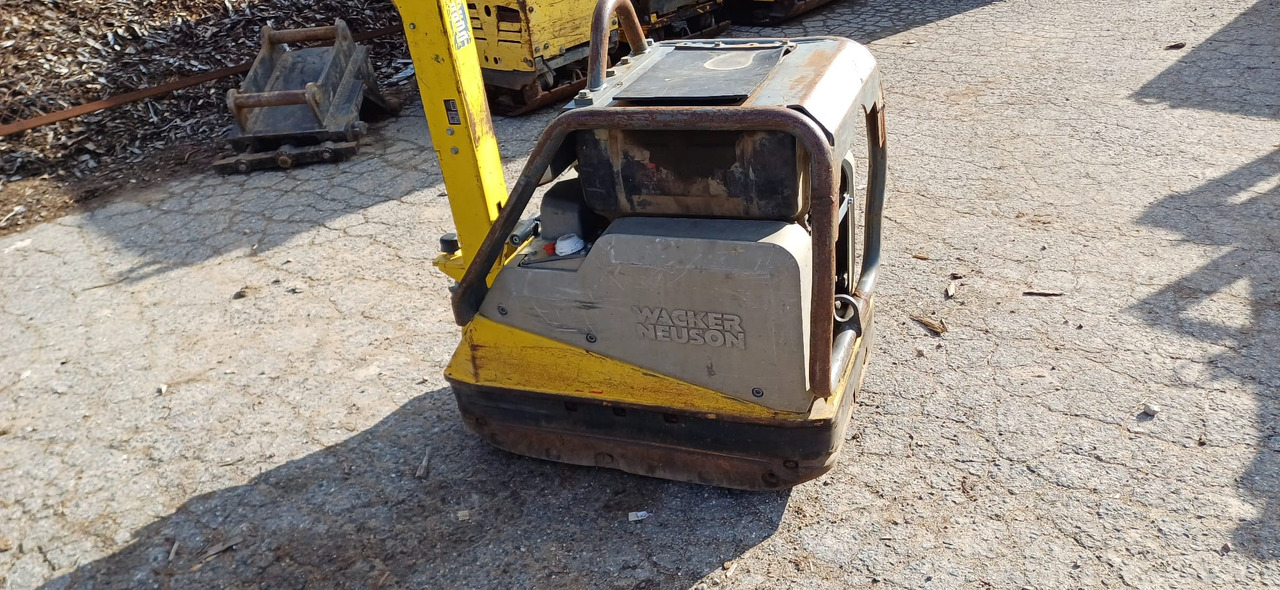 WACKER NEUSON DPU 6555 - Vibrorullis: foto 1 WACKER NEUSON DPU 6555 - Vibrorullis: foto 1