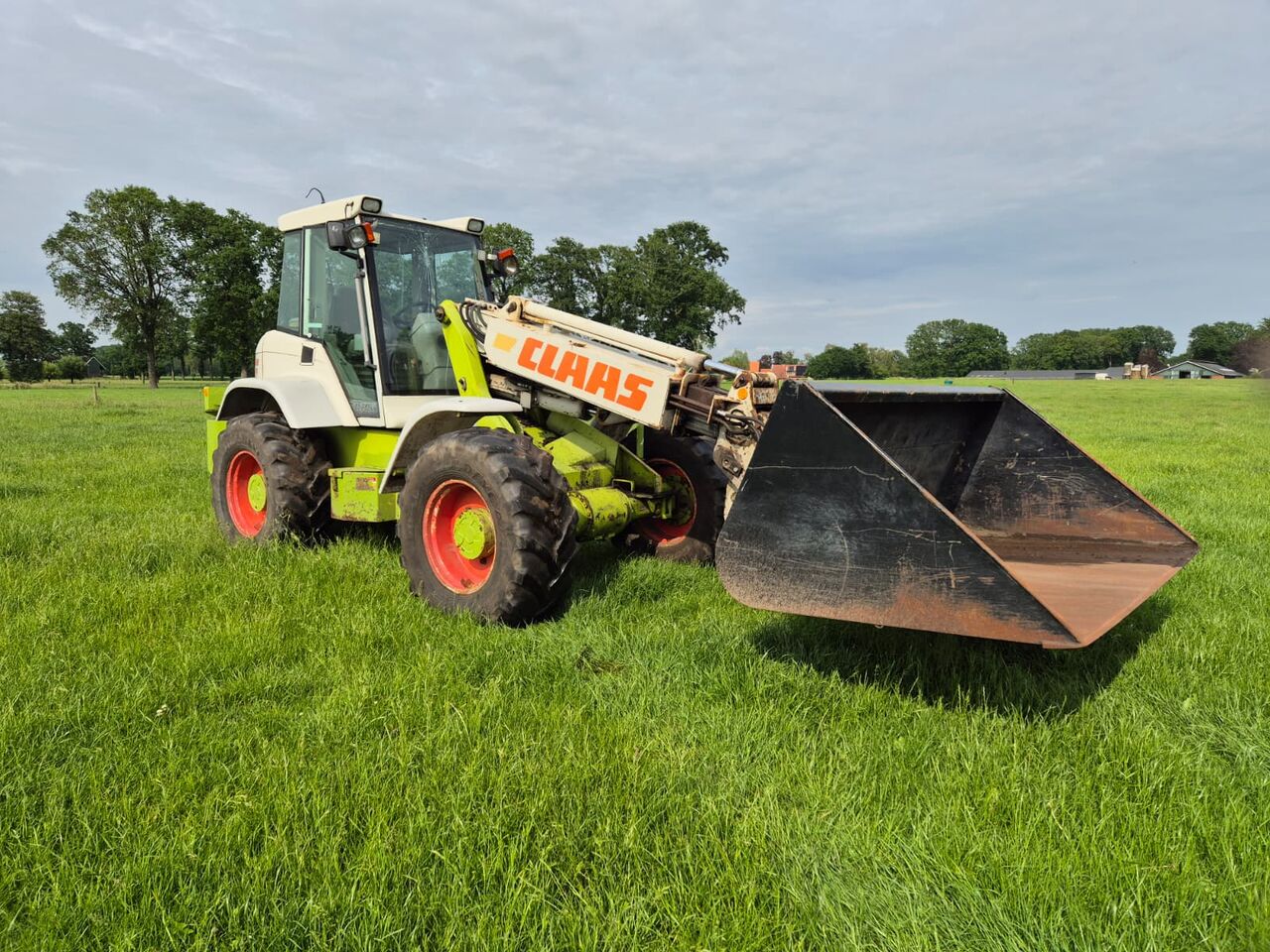 Claas Ranger 940 RX - Riteņu iekrāvējs: foto 3 Claas Ranger 940 RX - Riteņu iekrāvējs: foto 3