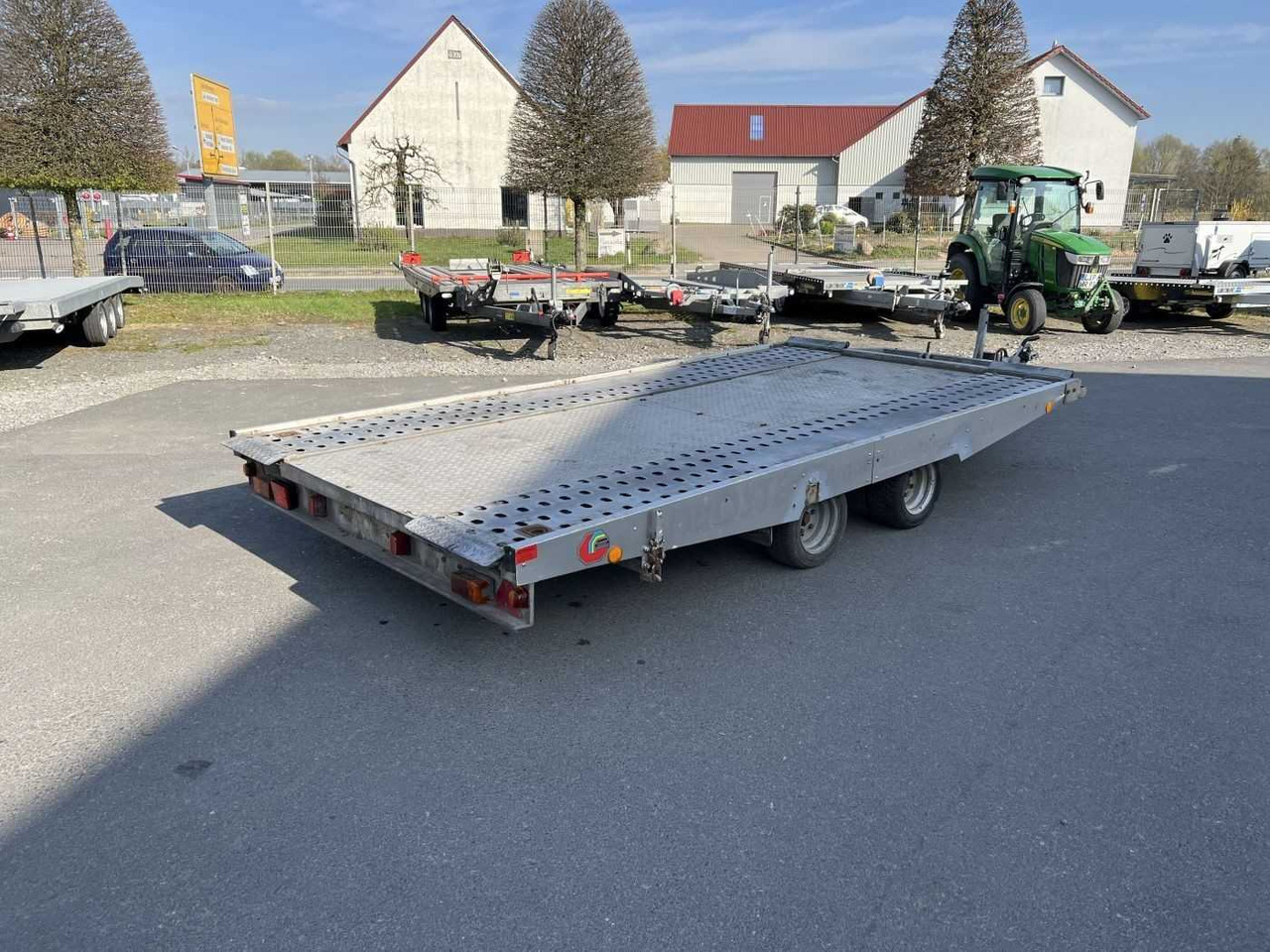 BOECKMANN ATH 27 Autotransporter kippbar - Piekabe autovedējs: foto 3 BOECKMANN ATH 27 Autotransporter kippbar - Piekabe autovedējs: foto 3