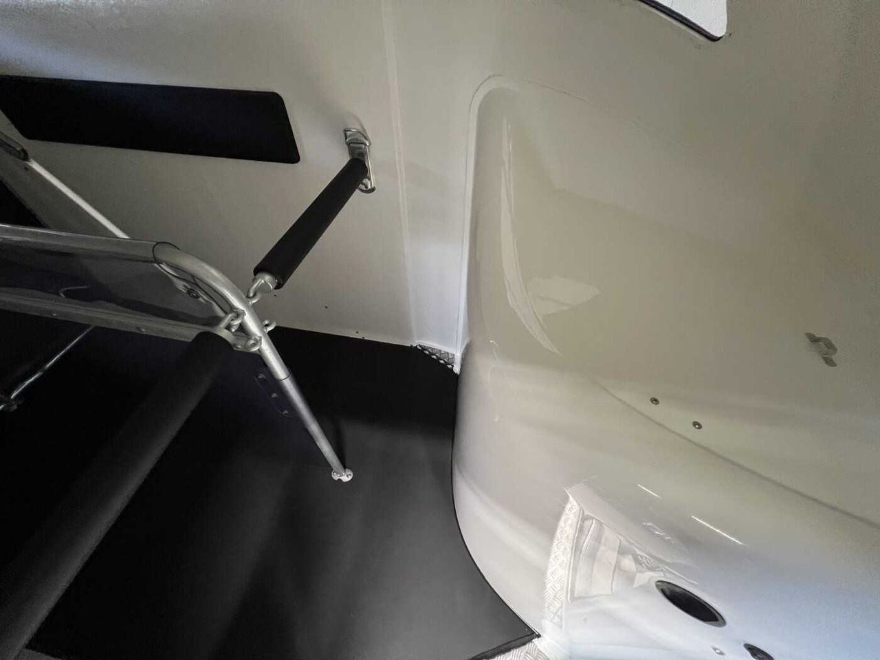 Jaunā Zirgu piekabe BOECKMANN Comfort Neu Pferdeanhänger: foto 16