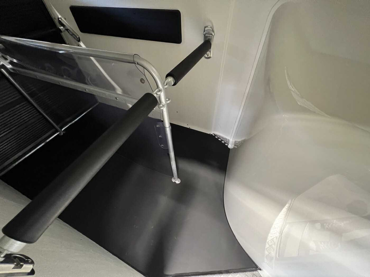 Jaunā Zirgu piekabe BOECKMANN Comfort Neu Pferdeanhänger: foto 15