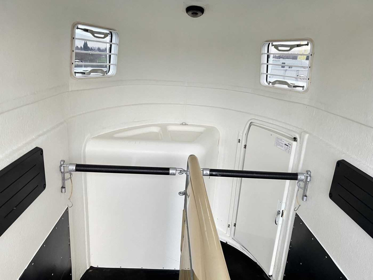 Zirgu piekabe BOECKMANN Master S - WCF ALB Pferdeanhänger: foto 22 Zirgu piekabe BOECKMANN Master S - WCF ALB Pferdeanhänger: foto 22