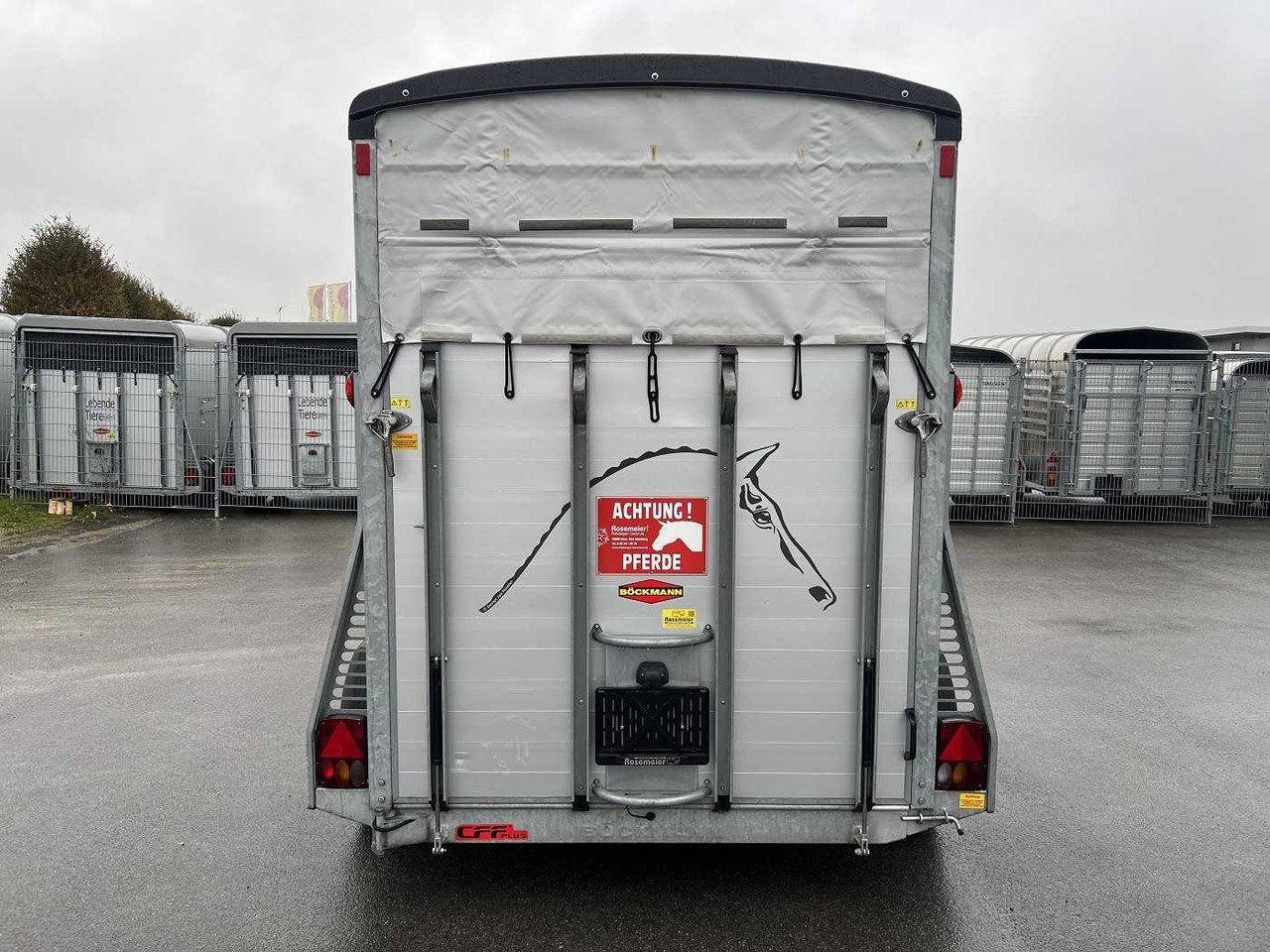 BOECKMANN Portax E TKL Pferdeanhänger - Zirgu piekabe: foto 4 BOECKMANN Portax E TKL Pferdeanhänger - Zirgu piekabe: foto 4