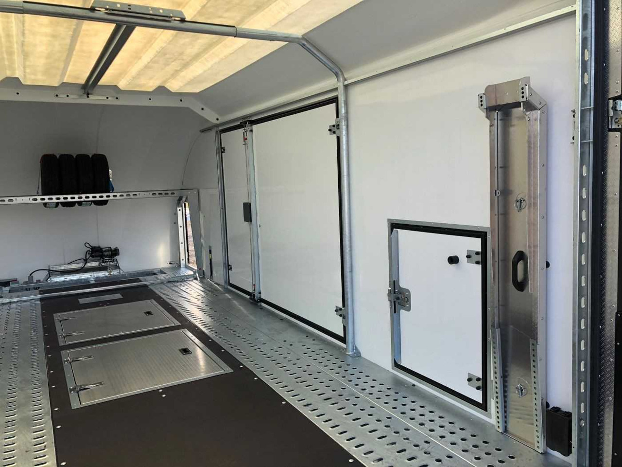 Jaunā Piekabe autovedējs BRIAN_JAMES Race Transporter 6 3-Achser Autotransporter gesc: foto 30