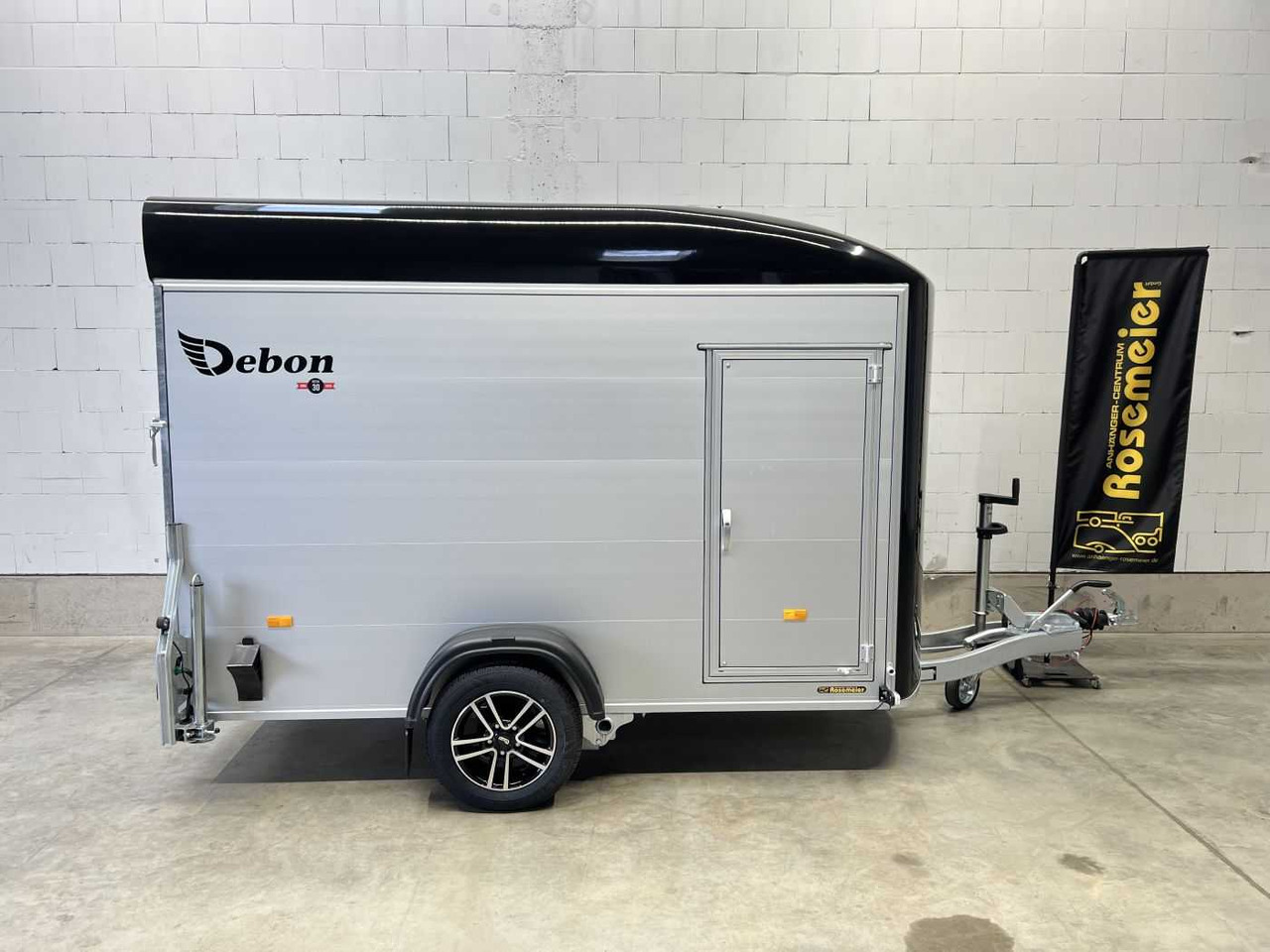 CHEVAL LIBERTE DEBON C400 Roadster ALF Kofferanhänger - Motocikla piekabe: foto 2 CHEVAL LIBERTE DEBON C400 Roadster ALF Kofferanhänger - Motocikla piekabe: foto 2