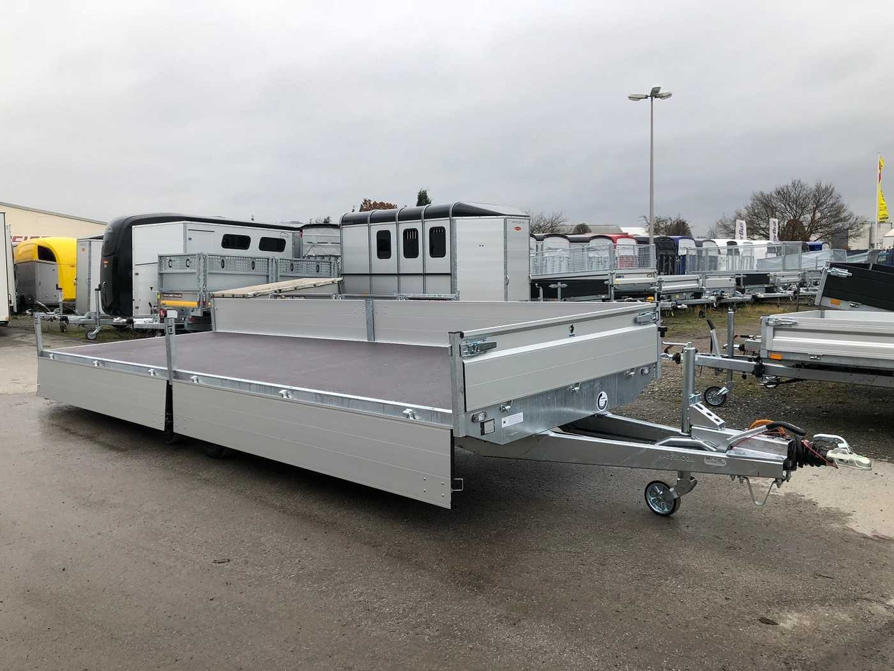 HAPERT Azure H-2 Hochlader - Bortu piekabe/ Platforma: foto 2 HAPERT Azure H-2 Hochlader - Bortu piekabe/ Platforma: foto 2