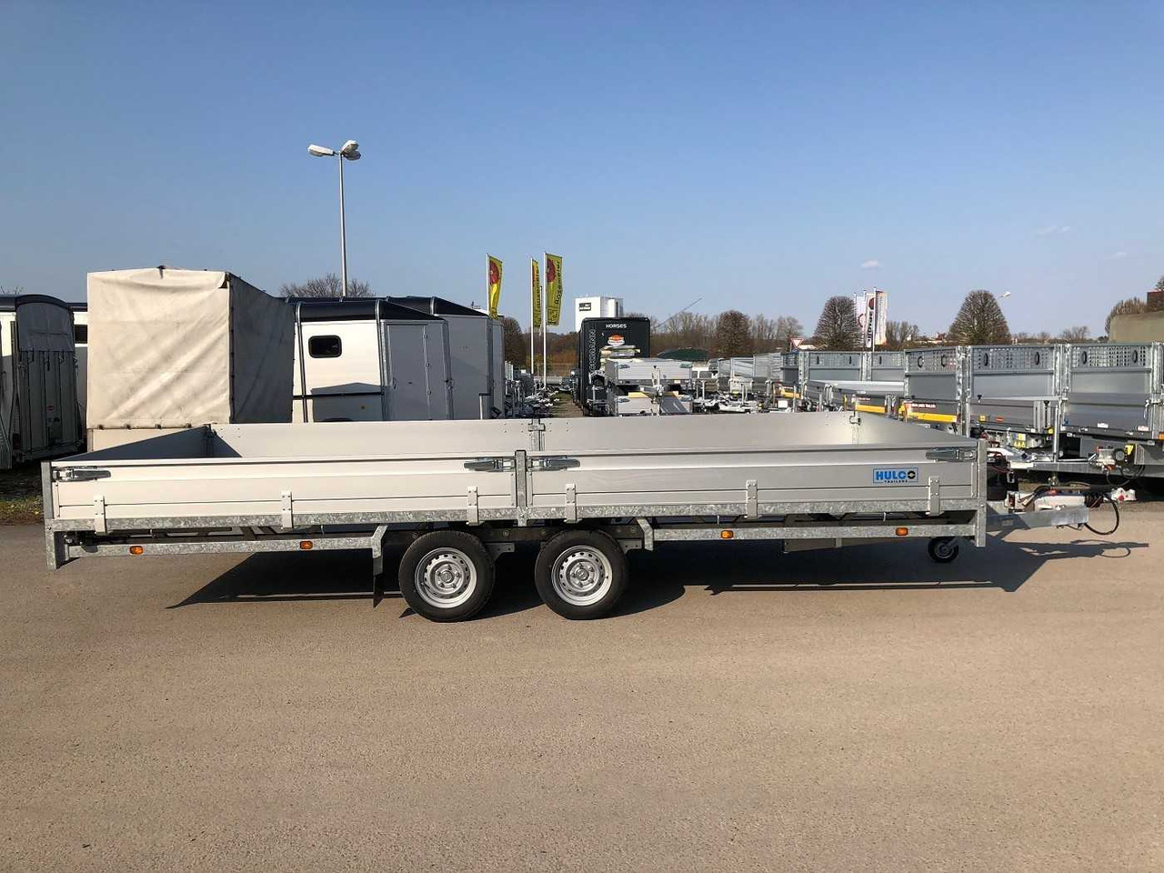 HULCO Medax-2 3000 Hochlader - Auto piekabe: foto 1 HULCO Medax-2 3000 Hochlader - Auto piekabe: foto 1