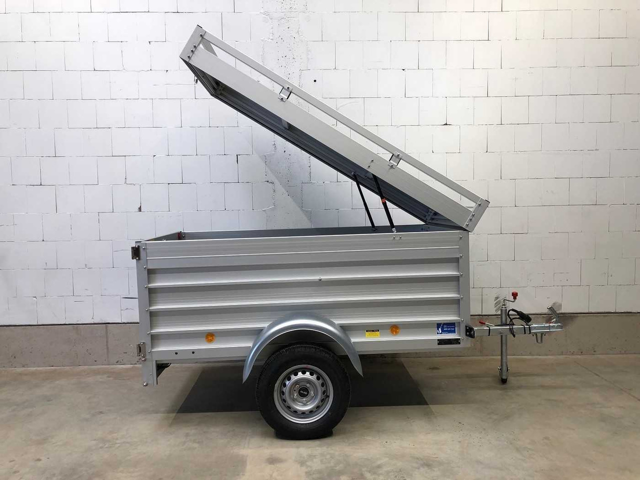 KOCH U2 mit 2 x BWEH, Deckel, Tür Deckelanhänger - Auto piekabe: foto 1 KOCH U2 mit 2 x BWEH, Deckel, Tür Deckelanhänger - Auto piekabe: foto 1