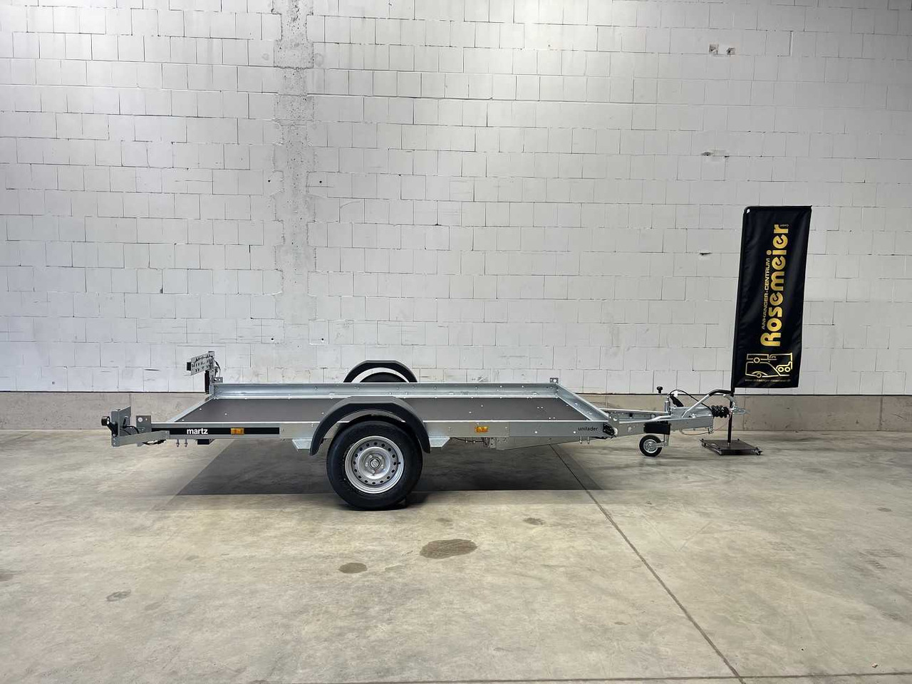 MARTZ Unilader 330 C 1,5T Motorradanhänger - Motocikla piekabe: foto 4 MARTZ Unilader 330 C 1,5T Motorradanhänger - Motocikla piekabe: foto 4