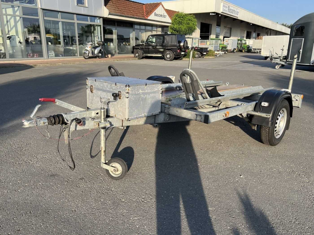 PONGRATZ MA 230/16G Motorradanhänger - Auto piekabe: foto 5 PONGRATZ MA 230/16G Motorradanhänger - Auto piekabe: foto 5