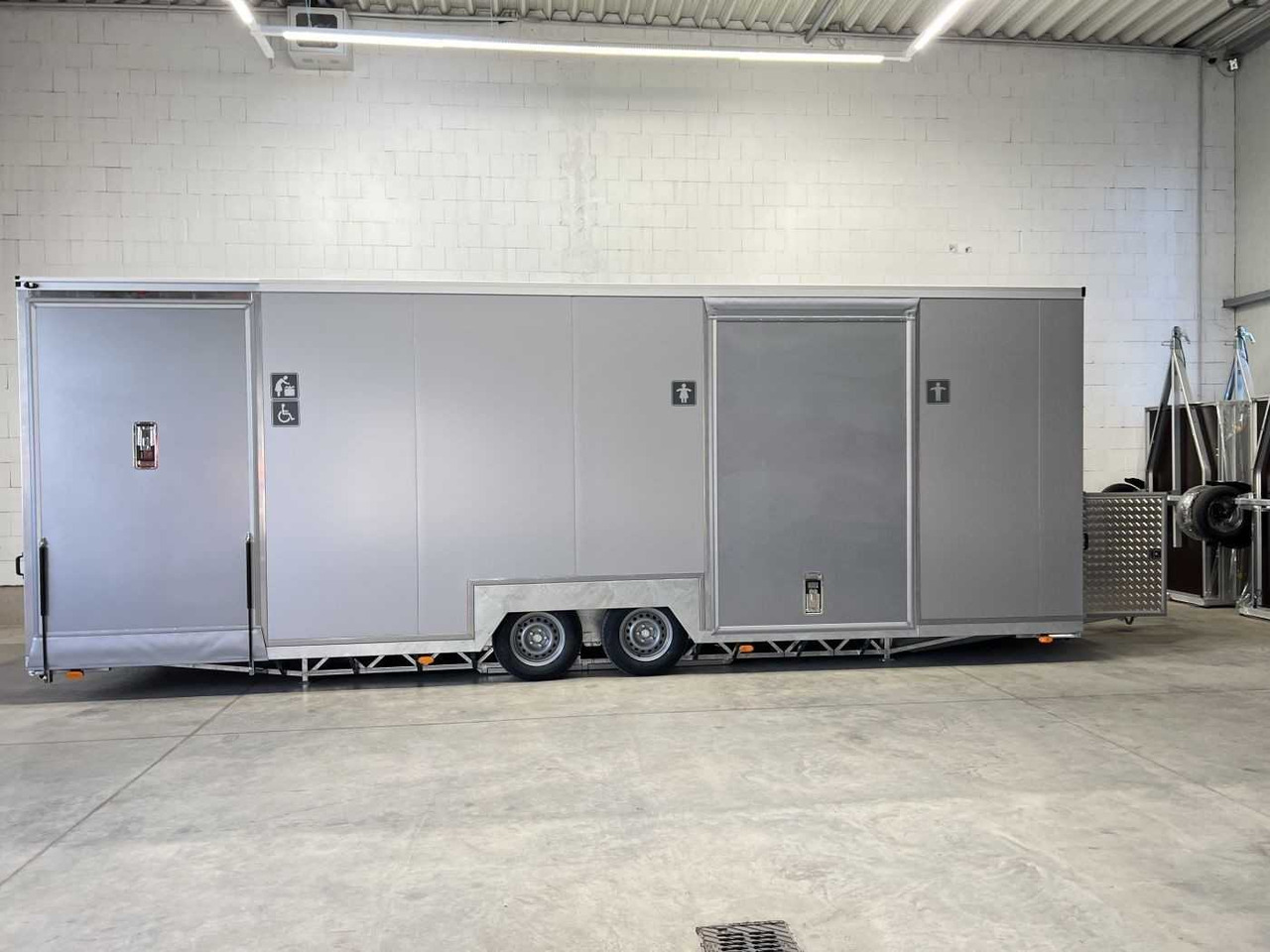 Jaunā Piekabe ROSEMEIER VE WC F 3574 SP Behinderten WC Toilettenanhänger: foto 11