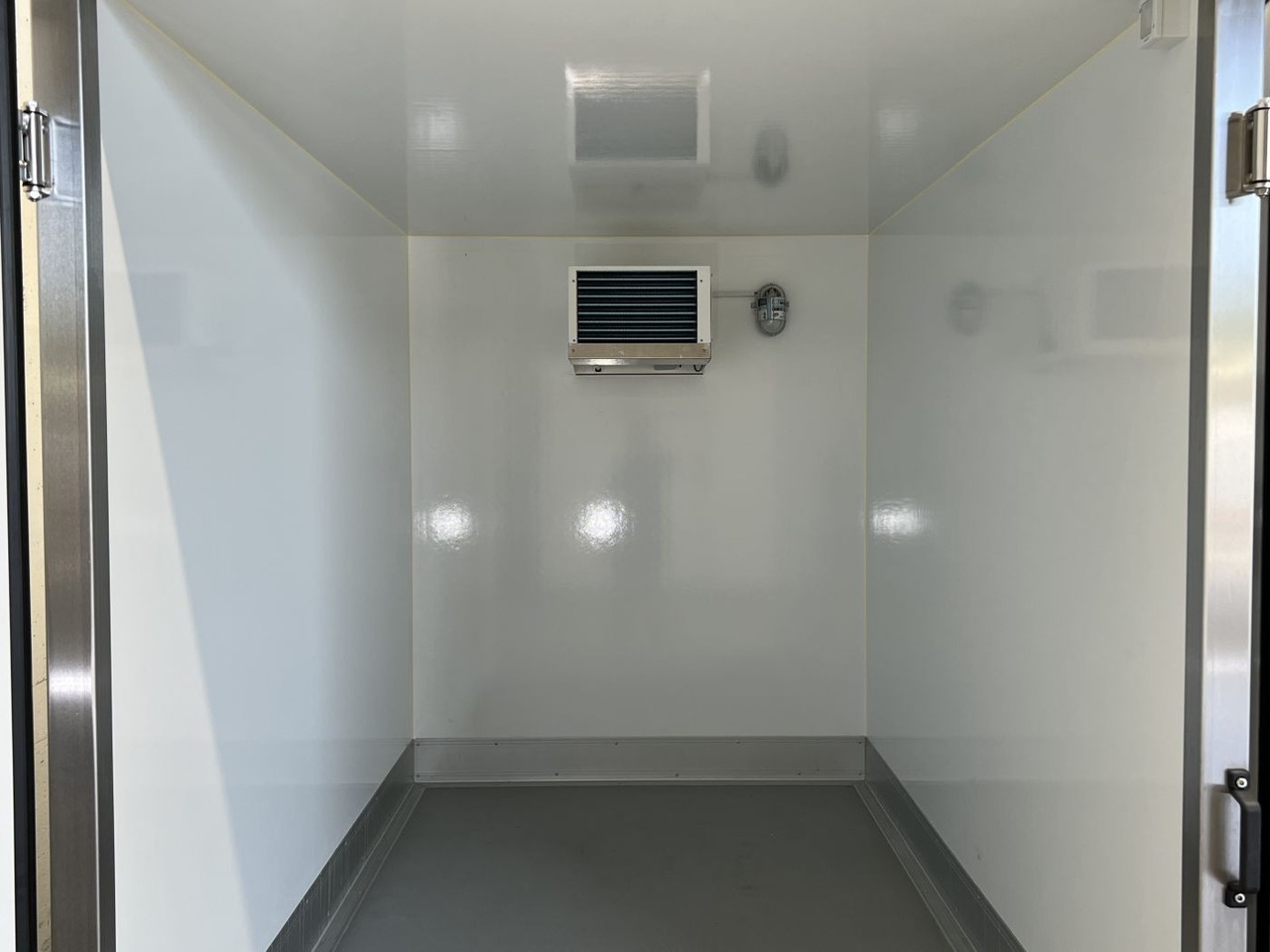 ROSEMEIER ER Cool 2.5 Kühlanhänger - Piekabe refrižerators: foto 5 ROSEMEIER ER Cool 2.5 Kühlanhänger - Piekabe refrižerators: foto 5