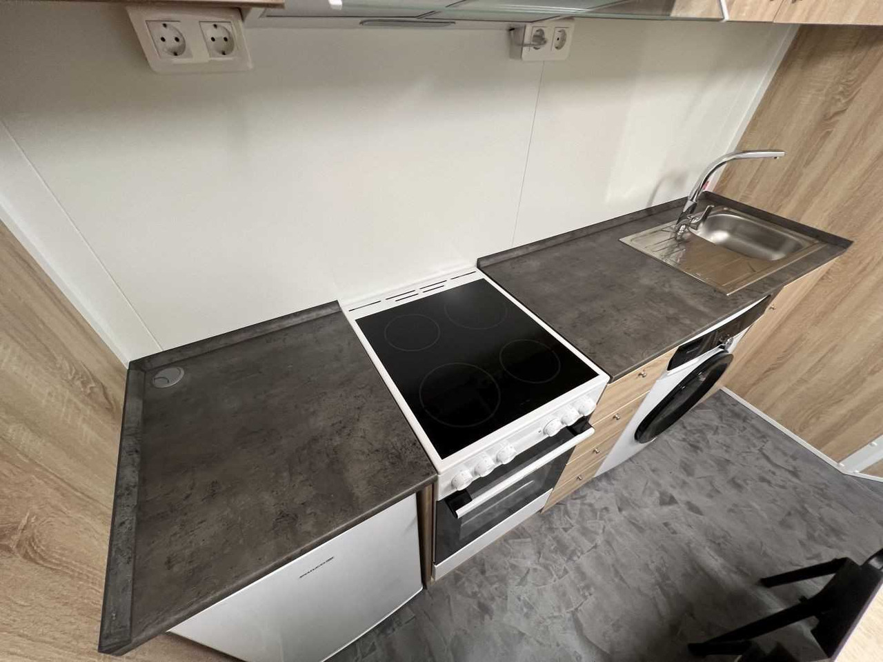Jaunā Celtniecības konteiners, Piekabe ROSEMEIER VE MOBI 7344 Economy Mannschaftswagen: foto 20