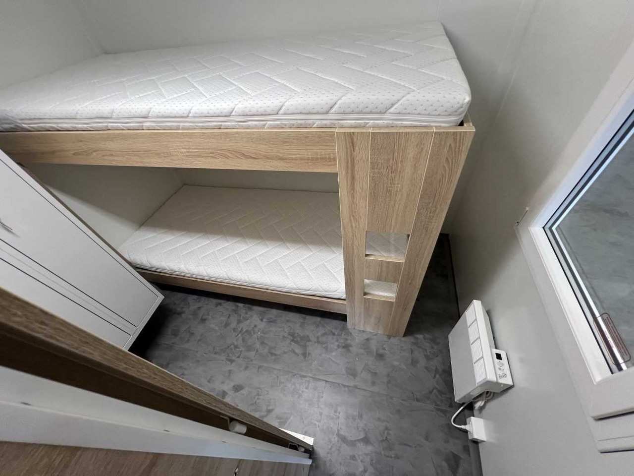Jaunā Celtniecības konteiners, Piekabe ROSEMEIER VE MOBI 7344 Economy Mannschaftswagen: foto 27