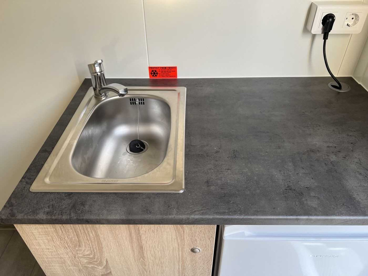 Jaunā Celtniecības konteiners, Piekabe ROSEMEIER VE Mobi 4200 WT Mannschaftswagen: foto 22
