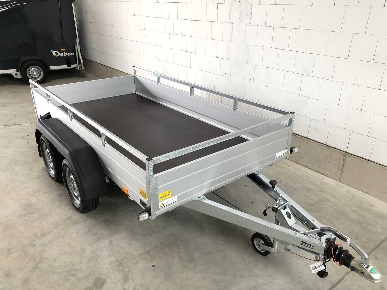 SARIS McAlu Pro 305 153 2000 2 Ramp Kastenanhänger geb - Auto piekabe: foto 4 SARIS McAlu Pro 305 153 2000 2 Ramp Kastenanhänger geb - Auto piekabe: foto 4
