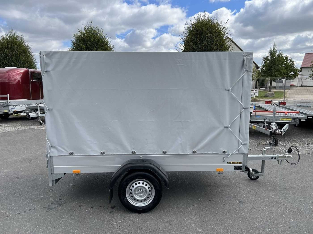 SARIS McAlu Pro DV75 mit Plane Kastenanhänger ungebrem - Auto piekabe: foto 2 SARIS McAlu Pro DV75 mit Plane Kastenanhänger ungebrem - Auto piekabe: foto 2