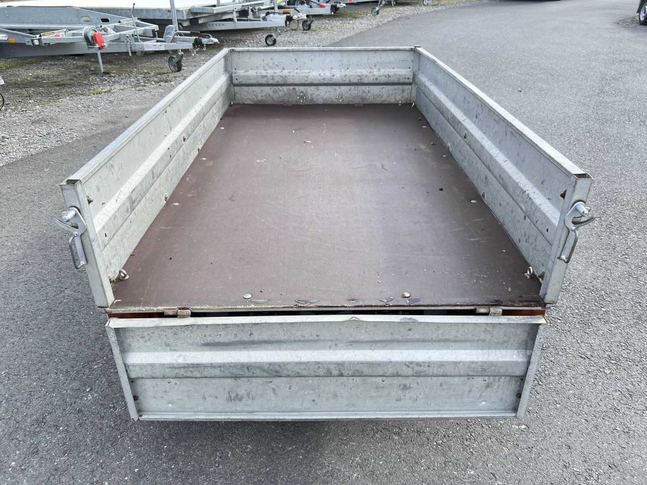 STEMA HP 85 Kastenanhänger gebremst - Auto piekabe: foto 3 STEMA HP 85 Kastenanhänger gebremst - Auto piekabe: foto 3