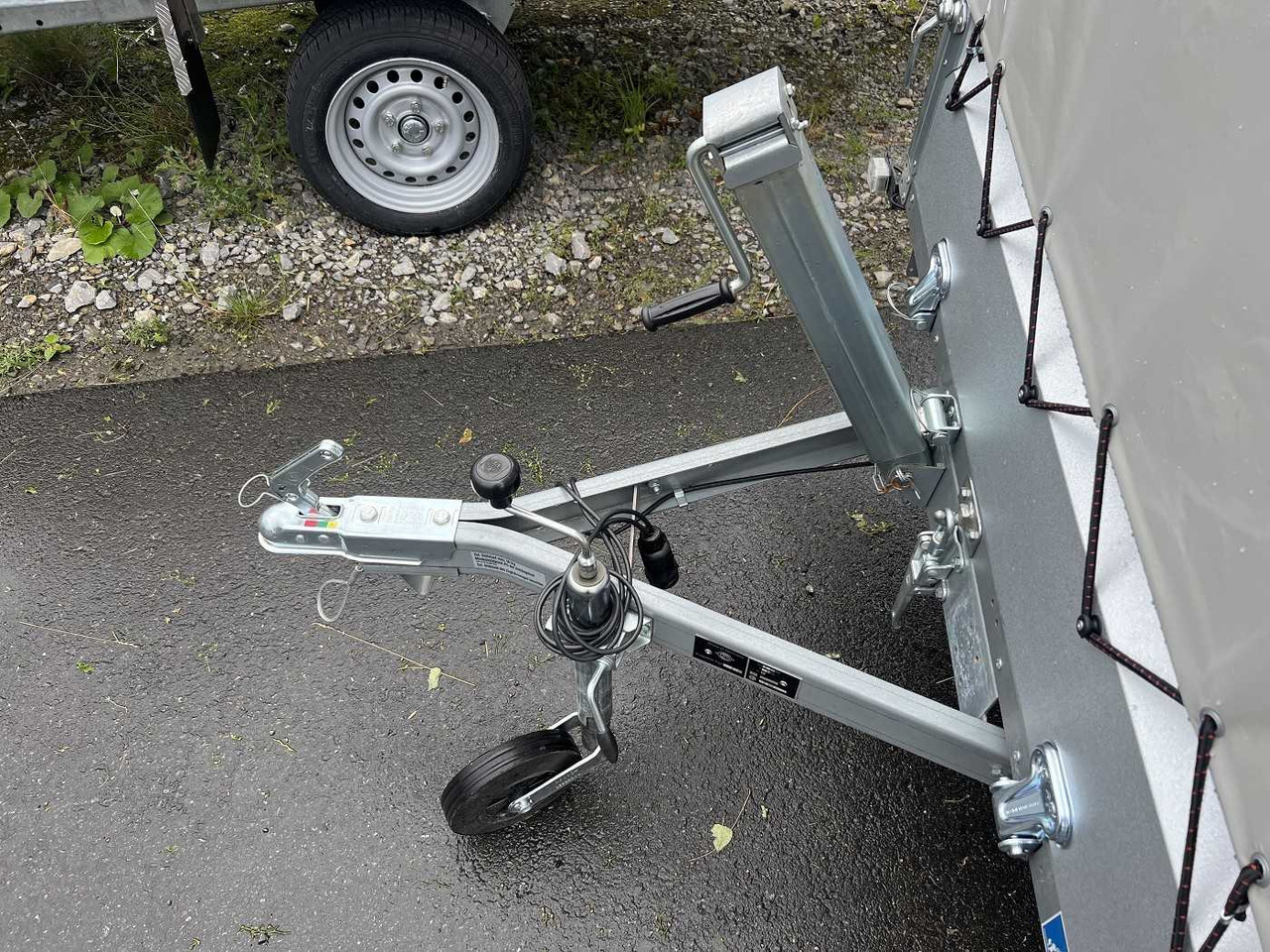 STEMA Rex 30 Plane Kastenanhänger ungebremst - Auto piekabe: foto 5 STEMA Rex 30 Plane Kastenanhänger ungebremst - Auto piekabe: foto 5