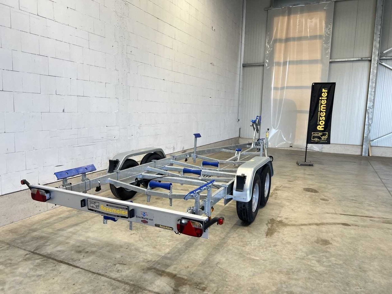 TPV BA2700-L 100 Bootsanhänger - Laivu piekabe: foto 2 TPV BA2700-L 100 Bootsanhänger - Laivu piekabe: foto 2