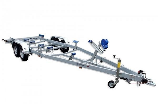 TPV BA2700-L Bootsanhänger - Laivu piekabe: foto 1 TPV BA2700-L Bootsanhänger - Laivu piekabe: foto 1