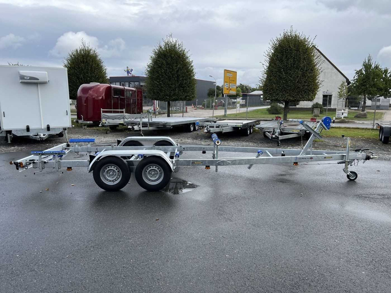 TPV BA2700-L/R Bootsanhänger - Laivu piekabe: foto 1 TPV BA2700-L/R Bootsanhänger - Laivu piekabe: foto 1