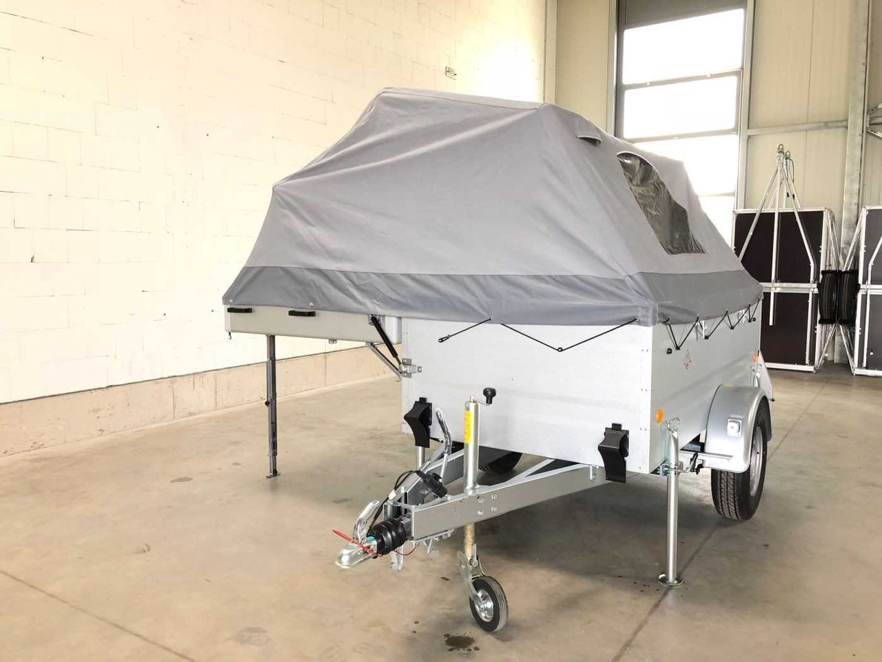 TPV KT-EB3 Street Camper Campinganhänger - Dzīvojamais treileris: foto 2 TPV KT-EB3 Street Camper Campinganhänger - Dzīvojamais treileris: foto 2
