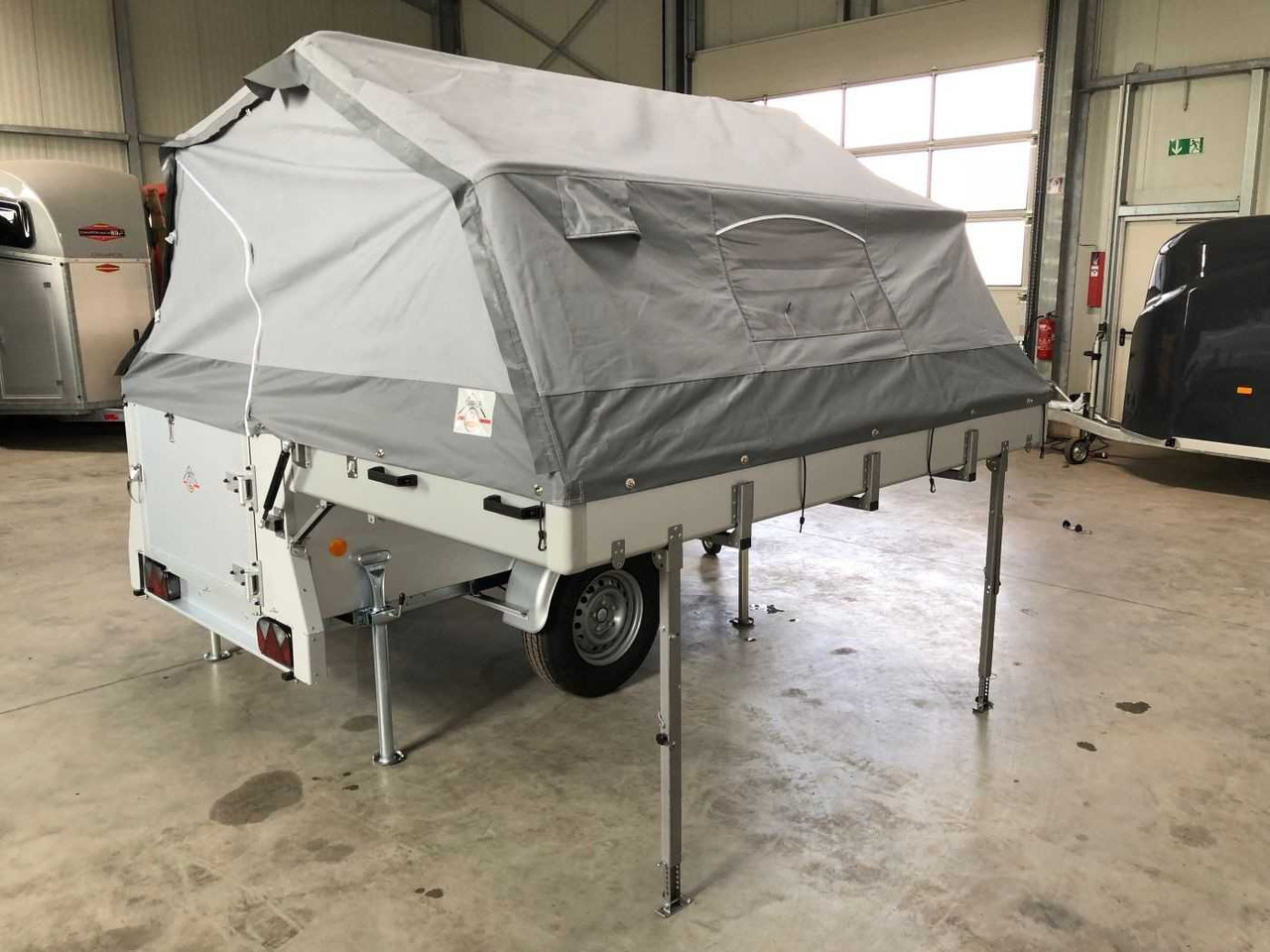 TPV KT-EB3 Street Camper Campinganhänger līzingu TPV KT-EB3 Street Camper Campinganhänger: foto 7