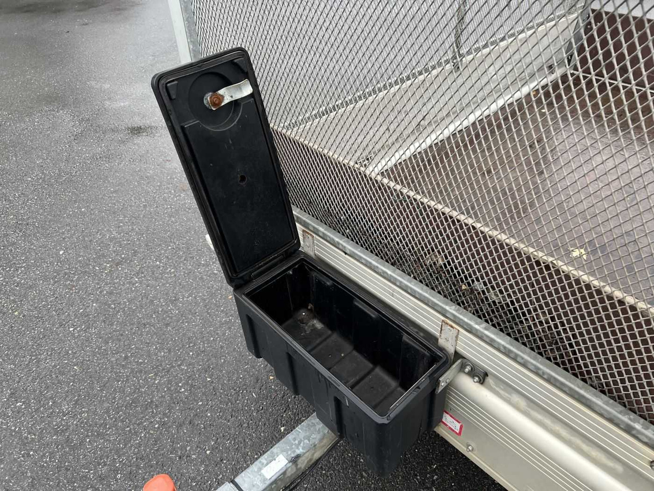 Auto piekabe UNSINN K 1325 Gitter Kastenanhänger gebremst: foto 18 Auto piekabe UNSINN K 1325 Gitter Kastenanhänger gebremst: foto 18