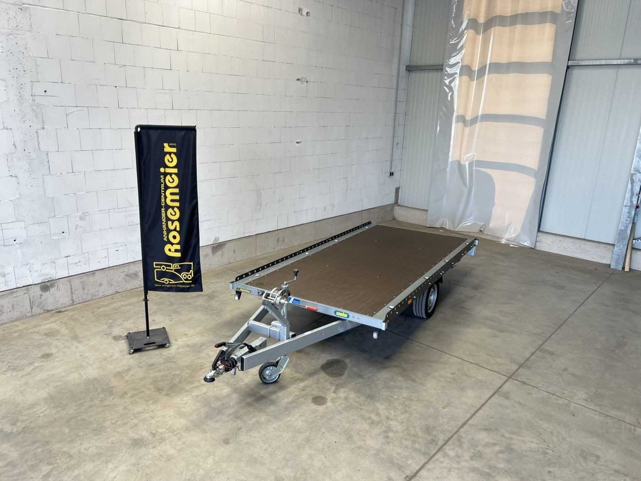 Jaunā Celtniecības tehnikas piekabe UNSINN UF 3617-13 Maschinentransporter: foto 26 Jaunā Celtniecības tehnikas piekabe UNSINN UF 3617-13 Maschinentransporter: foto 26