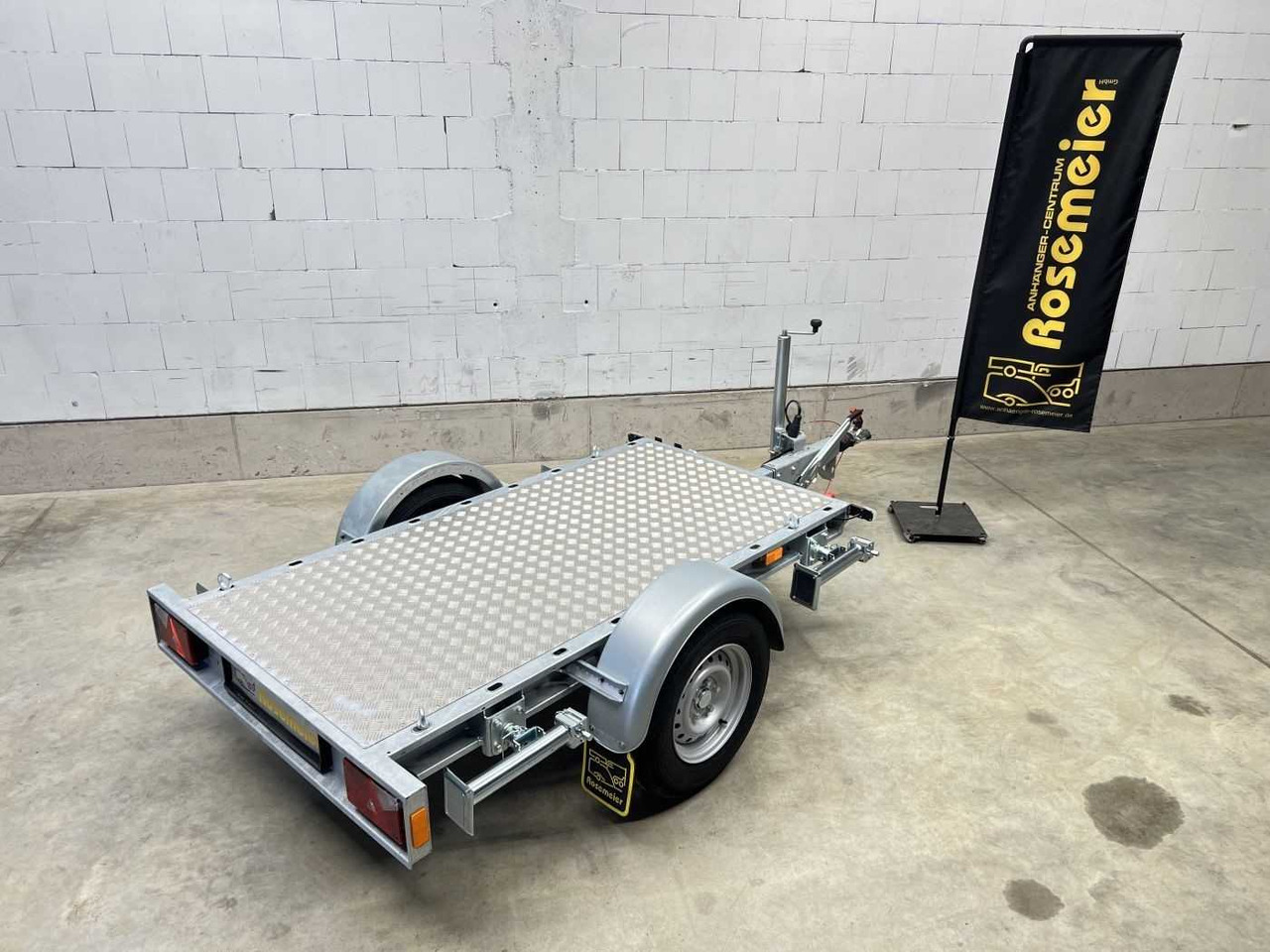 VEZEKO Generator 1-Achser Motorradanhänger - Motocikla piekabe: foto 4 VEZEKO Generator 1-Achser Motorradanhänger - Motocikla piekabe: foto 4