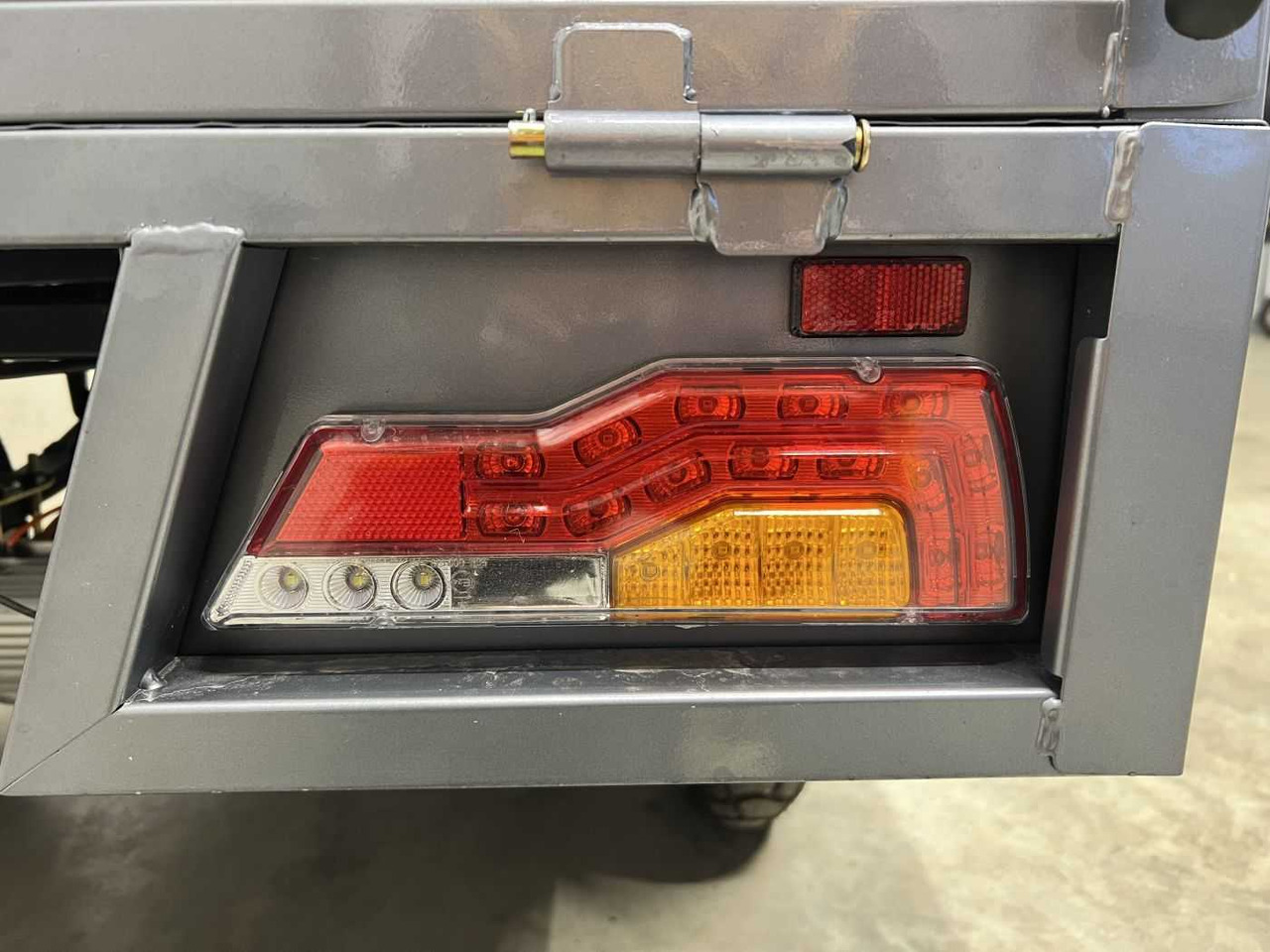 Jaunā Motocikls VOLTA VT5 Elektro Lastendreirad Motorrad: foto 11