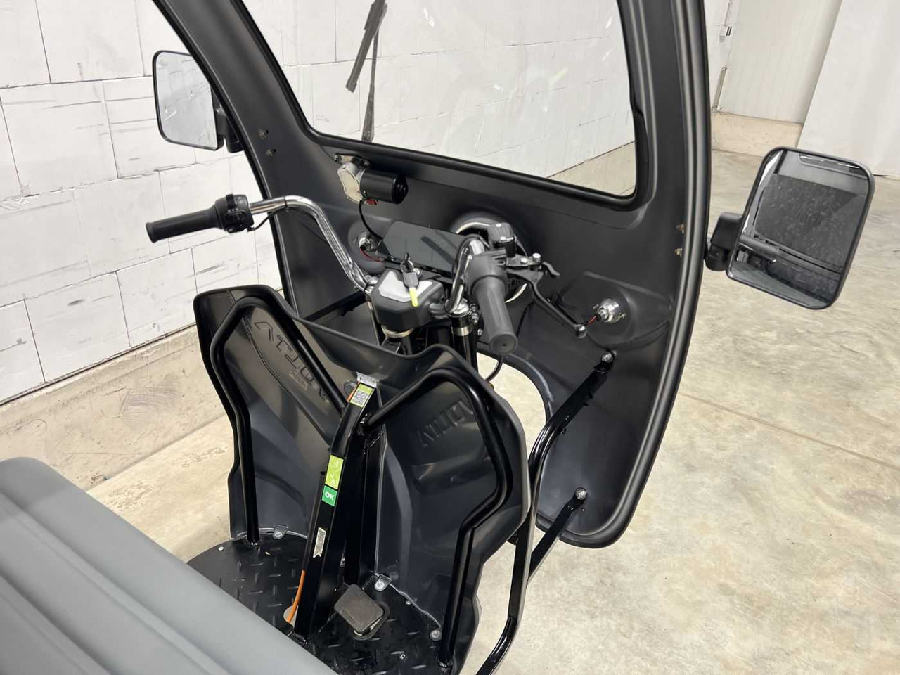 Jaunā Motocikls VOLTA VT5 Elektro Lastendreirad Motorrad: foto 15