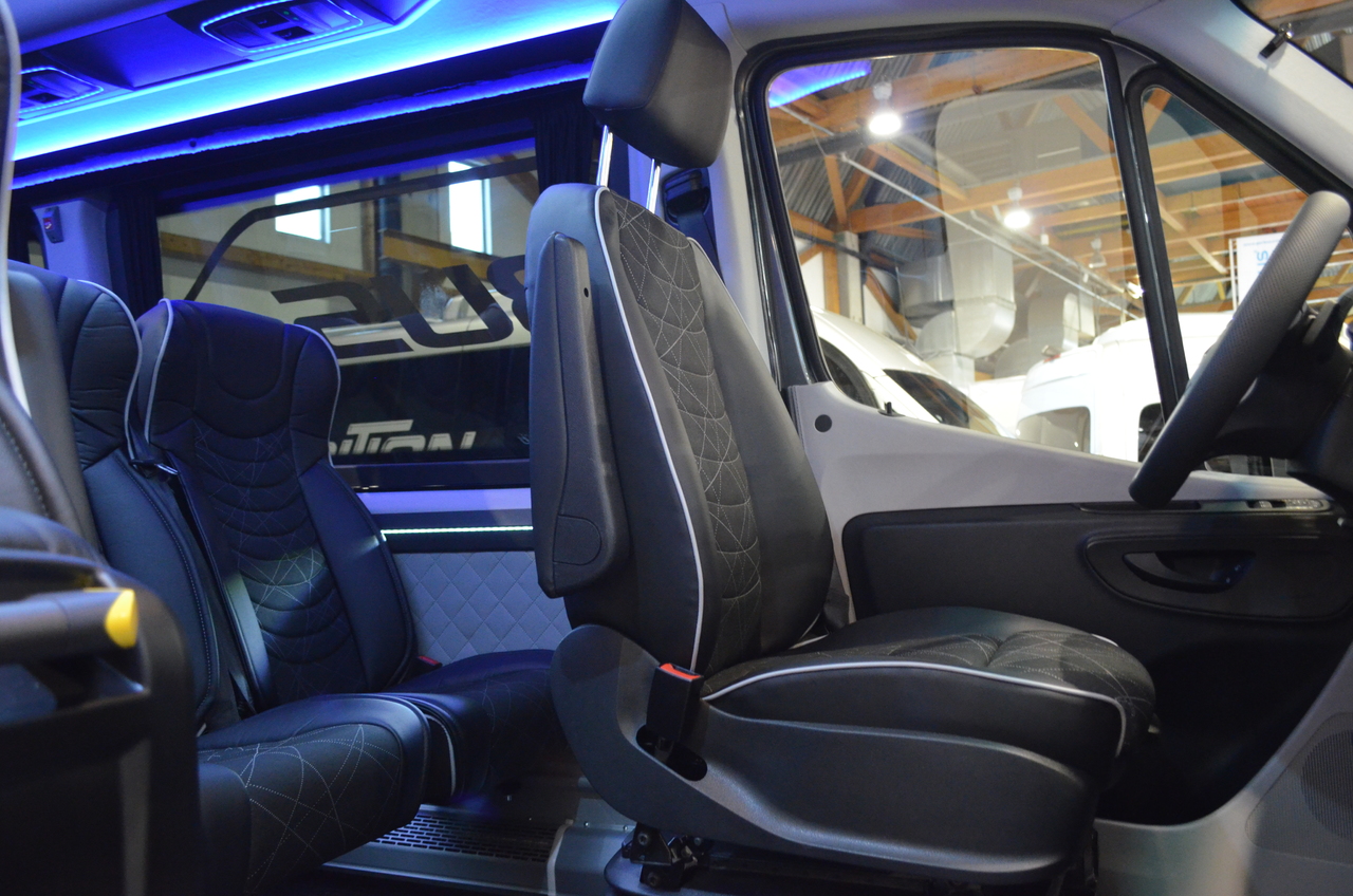 Jaunā Mikroautobuss, Pasažieru furgons MERCEDES-BENZ Sprinter 519 4x4 high and low drive: foto 9