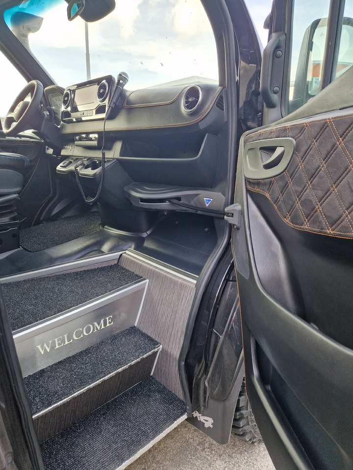 Jaunā Mikroautobuss, Pasažieru furgons MERCEDES-BENZ Sprinter 519 4x4 high and low drive: foto 7