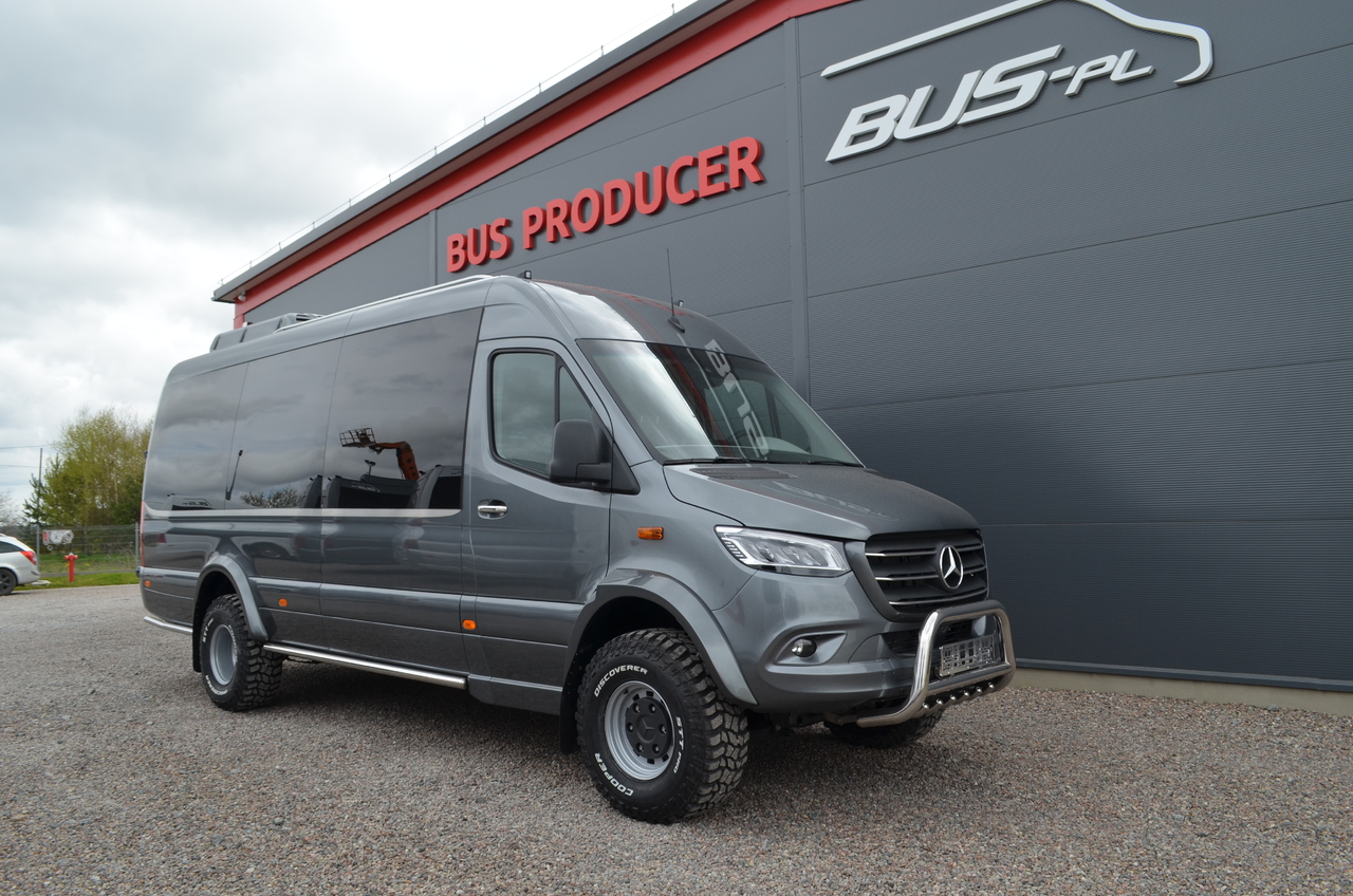 MERCEDES-BENZ Sprinter 519 4x4 high and low drive - Mikroautobuss, Pasažieru furgons: foto 2 MERCEDES-BENZ Sprinter 519 4x4 high and low drive - Mikroautobuss, Pasažieru furgons: foto 2