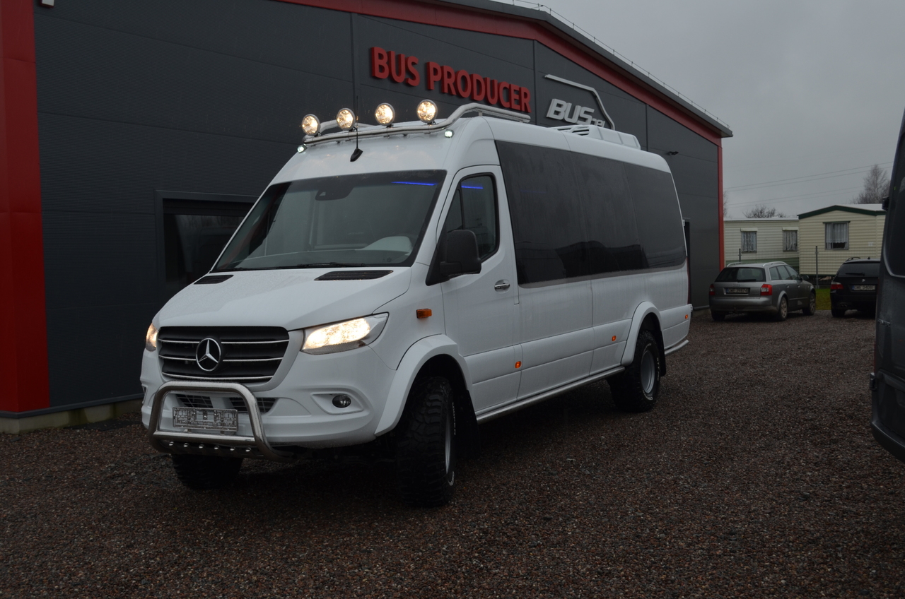 MERCEDES-BENZ Sprinter 519 4x4 high and low drive - Mikroautobuss, Pasažieru furgons: foto 4 MERCEDES-BENZ Sprinter 519 4x4 high and low drive - Mikroautobuss, Pasažieru furgons: foto 4