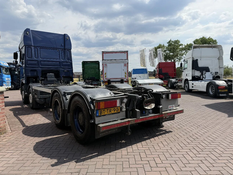 DAF XF 105 XF105-510 8X4 CHASSIS-RETARDER-HOLLAND TRUCK - Šasija kravas automašīna: foto 5 DAF XF 105 XF105-510 8X4 CHASSIS-RETARDER-HOLLAND TRUCK - Šasija kravas automašīna: foto 5