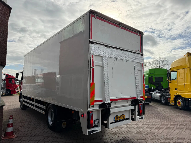 MAN TGM 18.250 TGM 18.250 4X2 Koffer mit Ladebordwand TUV-2-2026 NL-Truck - Kravas automašīna ar slēgto virsbūvi: foto 3 MAN TGM 18.250 TGM 18.250 4X2 Koffer mit Ladebordwand TUV-2-2026 NL-Truck - Kravas automašīna ar slēgto virsbūvi: foto 3