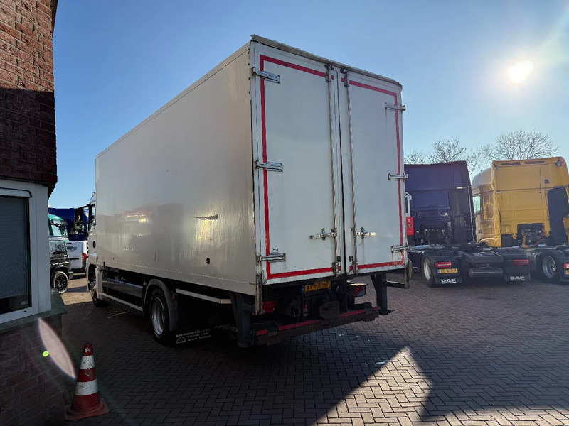 MAN TGS 18.320 TGS 18.320 4X2 LL mit Wechsel Koffer und LBW Euro5 - Kravas automašīna ar slēgto virsbūvi: foto 5 MAN TGS 18.320 TGS 18.320 4X2 LL mit Wechsel Koffer und LBW Euro5 - Kravas automašīna ar slēgto virsbūvi: foto 5