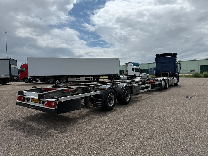 Mercedes-Benz Actros Actros 2736 6X2 BDF Komplett mit 2016 BDF Anhanger Top Zustand - Konteineru vedējs/ Kravas automašīna ar noņemamā virsbūve: foto 4 Mercedes-Benz Actros Actros 2736 6X2 BDF Komplett mit 2016 BDF Anhanger Top Zustand - Konteineru vedējs/ Kravas automašīna ar noņemamā virsbūve: foto 4