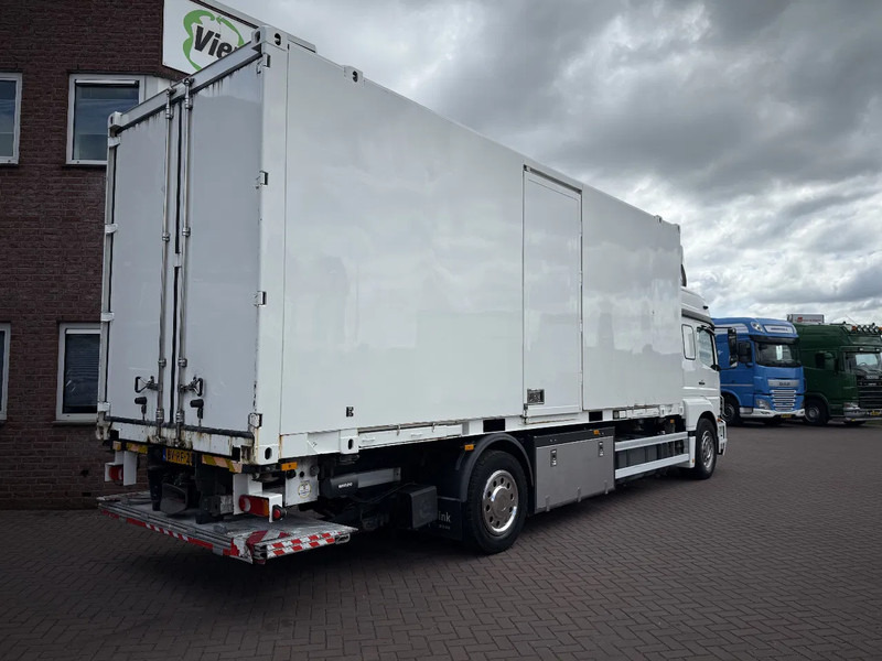 Mercedes-Benz Axor 1829 Axor 1829L BDF Mit Wechselkoffer+LBW Top NL Truck - Kravas automašīna ar slēgto virsbūvi: foto 4 Mercedes-Benz Axor 1829 Axor 1829L BDF Mit Wechselkoffer+LBW Top NL Truck - Kravas automašīna ar slēgto virsbūvi: foto 4