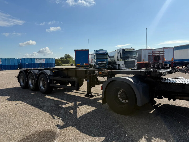Van Hool Van Hool container chassis / SAF drum / 2x Lift Axle / tankcontainer - Puspiekabe noņemamā virsbūve/ Konteineru vedējs: foto 3 Van Hool Van Hool container chassis / SAF drum / 2x Lift Axle / tankcontainer - Puspiekabe noņemamā virsbūve/ Konteineru vedējs: foto 3