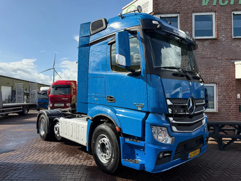 Mercedes-Benz Actros Actros 2445LS 6X2 Midlift Hydrauliek Holland Truck Tyres 80% - Vilcējs: foto 1 Mercedes-Benz Actros Actros 2445LS 6X2 Midlift Hydrauliek Holland Truck Tyres 80% - Vilcējs: foto 1