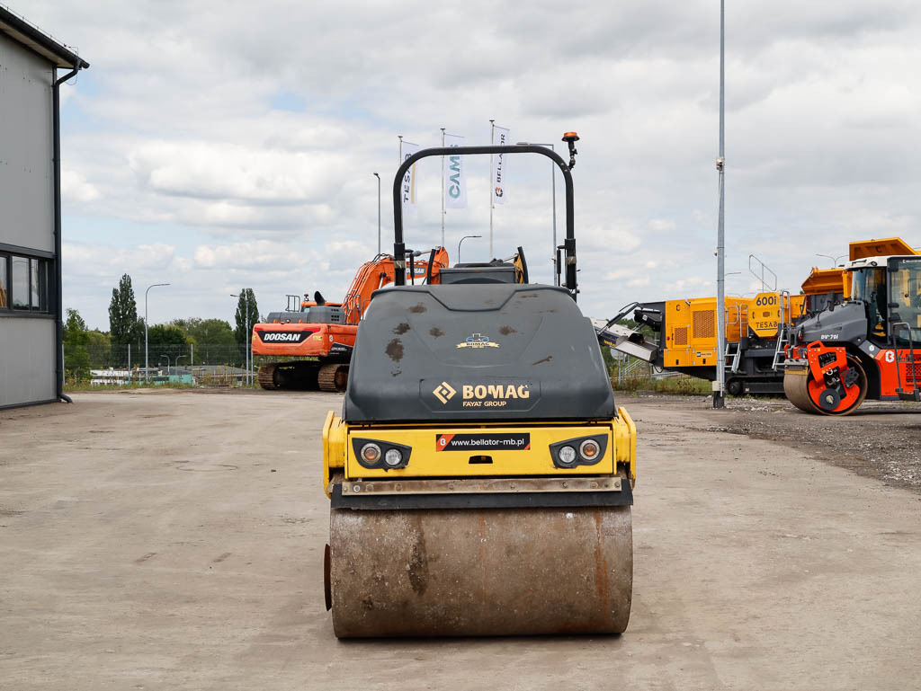 BOMAG BW 138 AC-5 - Kombinētais veltnis: foto 3 BOMAG BW 138 AC-5 - Kombinētais veltnis: foto 3