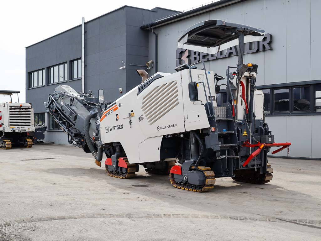Asfalta frēze WIRTGEN W 100 CFi: foto 8