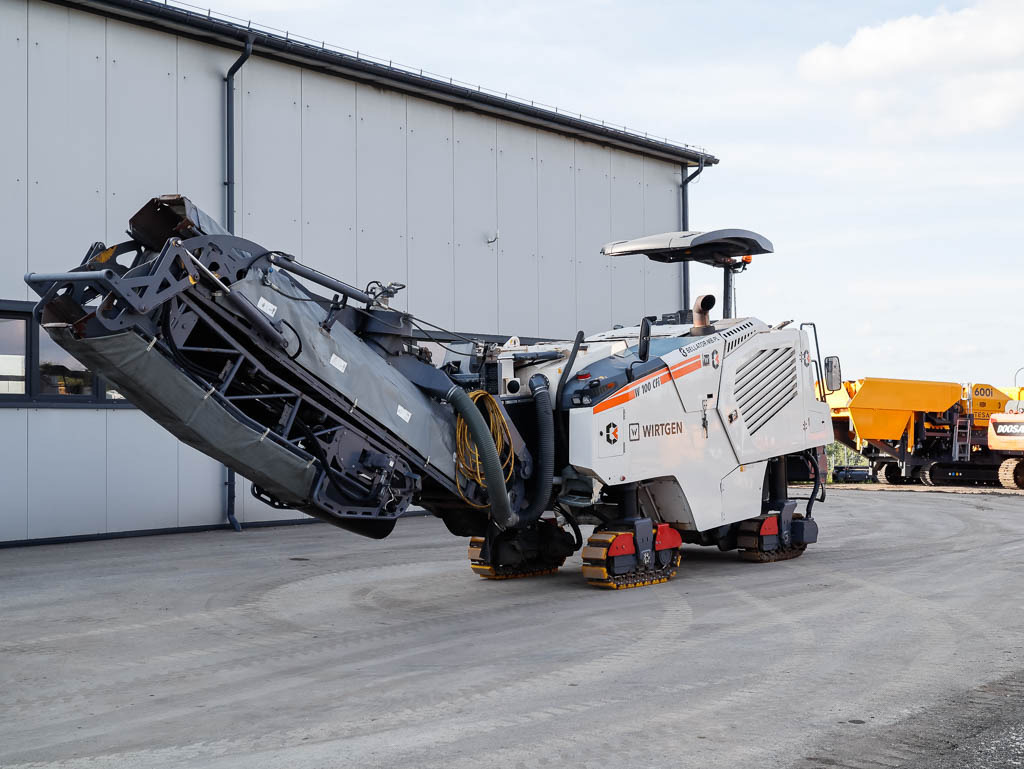 WIRTGEN W 100 CFi - Asfalta frēze: foto 2 WIRTGEN W 100 CFi - Asfalta frēze: foto 2