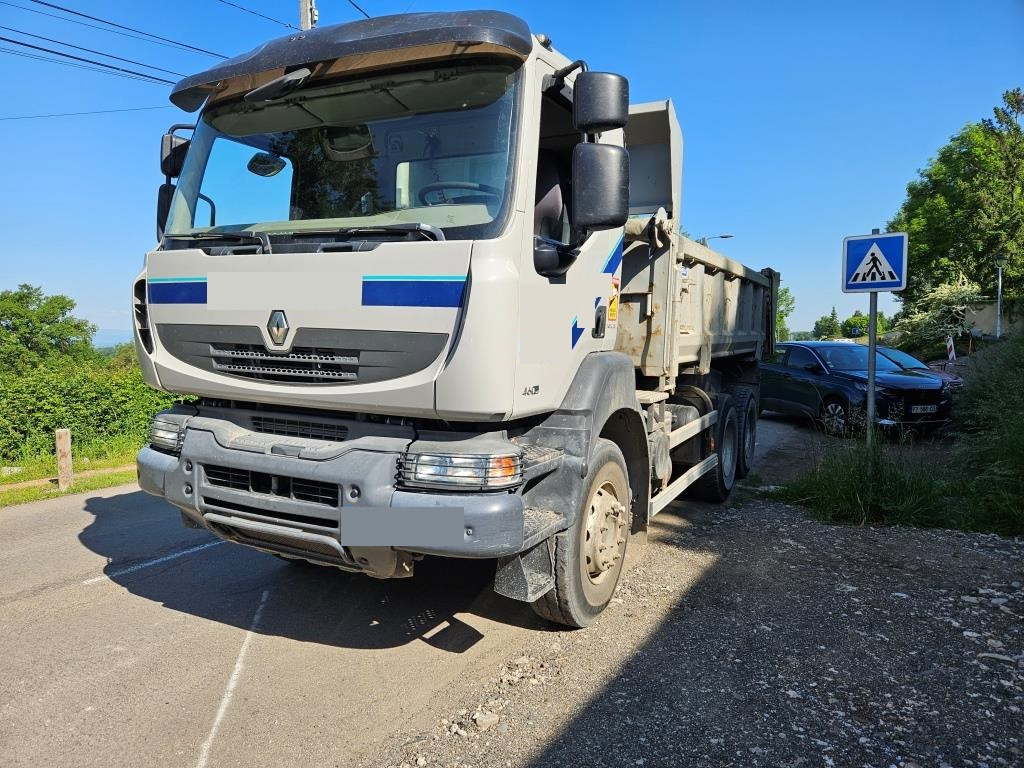 RENAULT KERAX 460 DXI - Kravas automašīna pašizgāzējs: foto 1 RENAULT KERAX 460 DXI - Kravas automašīna pašizgāzējs: foto 1