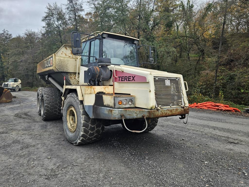 TEREX TA 30 - Bezceļu pašizgāzējs: foto 4 TEREX TA 30 - Bezceļu pašizgāzējs: foto 4