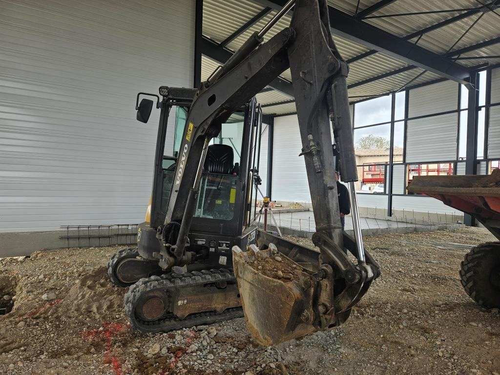 VOLVO ECR 25 D - Mini-ekskavators: foto 3 VOLVO ECR 25 D - Mini-ekskavators: foto 3